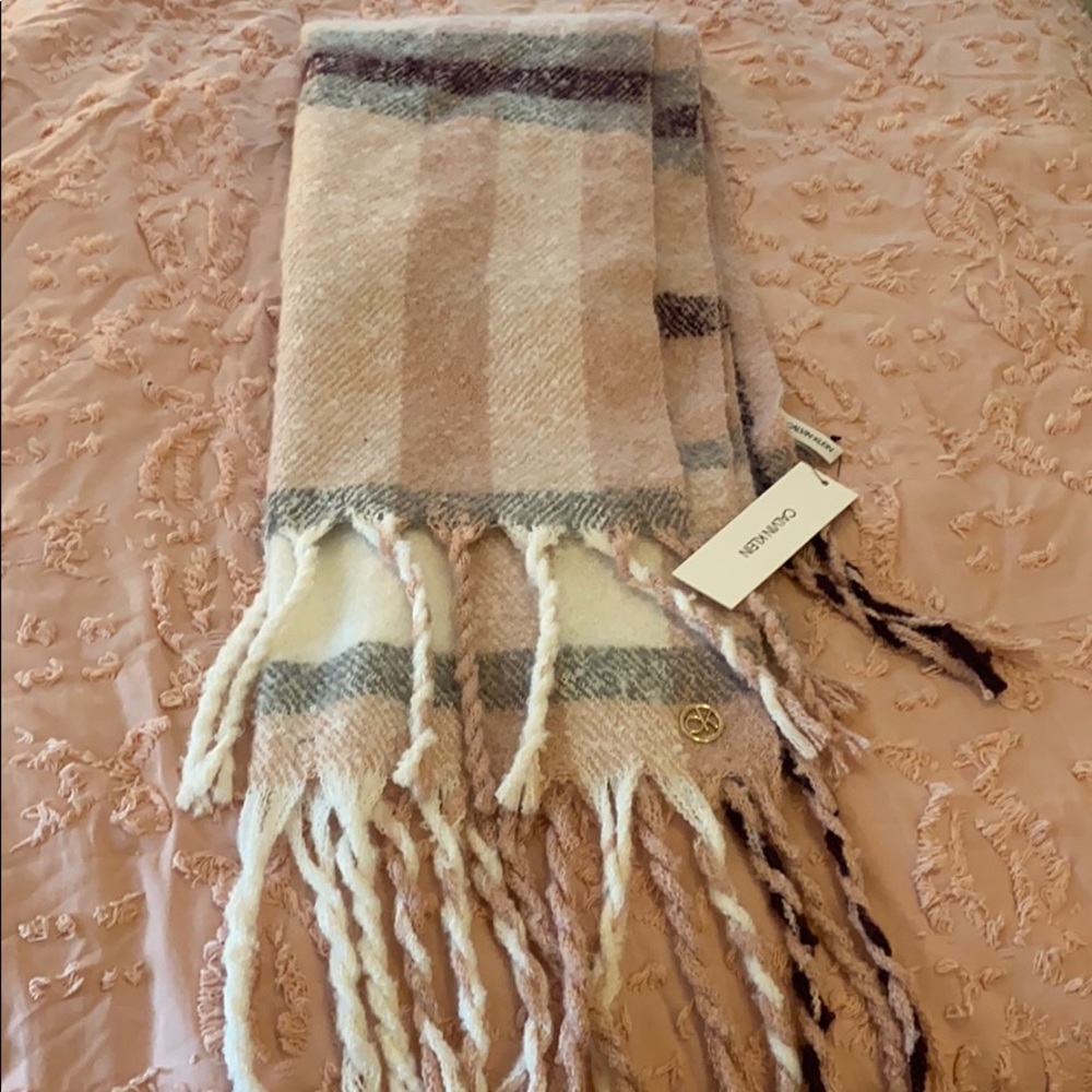 Calvin Klein plaid scarf
